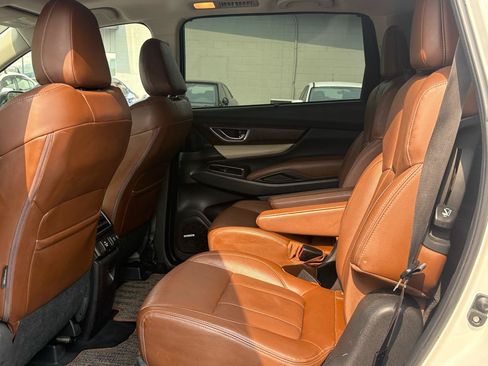 Used 2019 Subaru Ascent Touring w/ Popular Package #2 AWD/4WD image 33