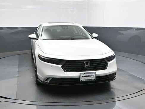 New 2026 Honda Accord Touring image 17