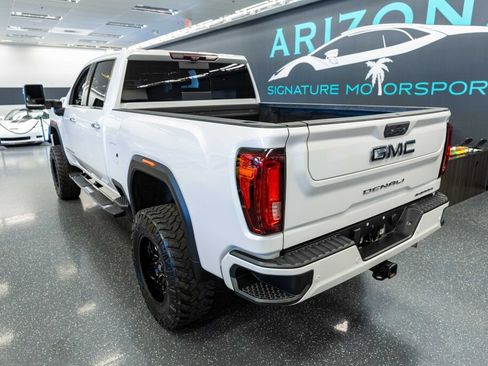 Used 2021 GMC Sierra 2500 Denali w/ Denali Ultimate Package image 10