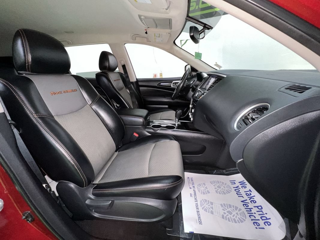 Used 2020 Nissan Pathfinder SV w/ Rock Creek Edition FWD image 29