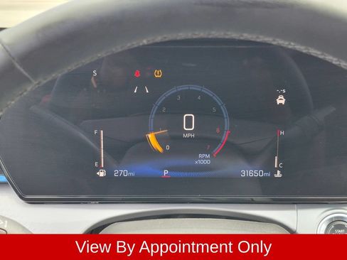 Used 2025 Chevrolet Trax LT w/ LT Convenience Package FWD image 13