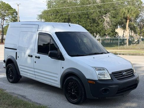 Used 2011 Ford Transit Connect XLT FWD image 7