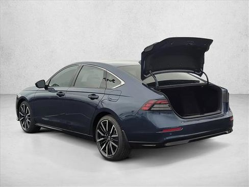 New 2025 Honda Accord Touring image 9