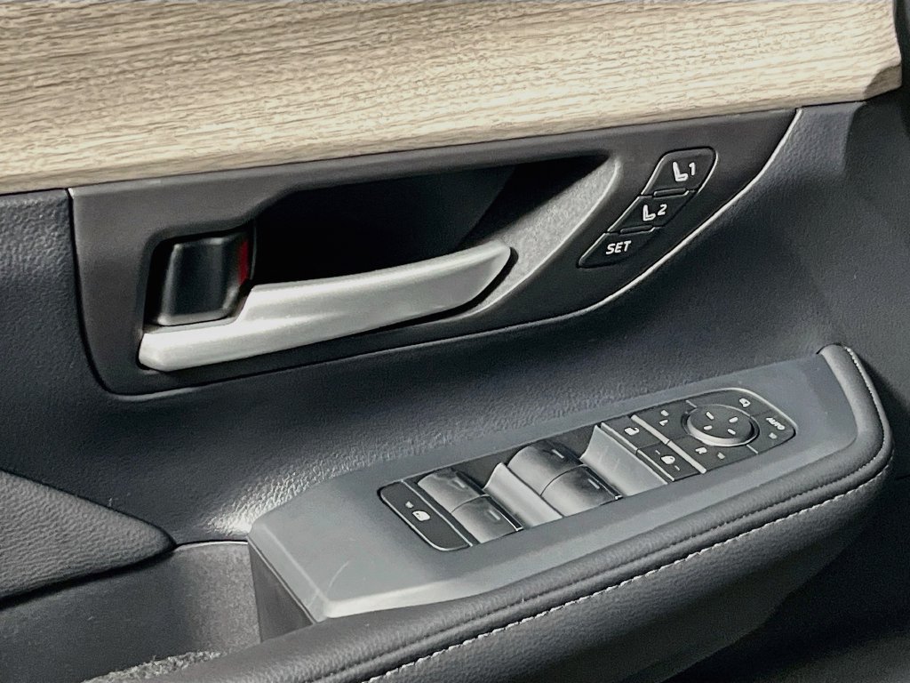 New 2026 Toyota Grand Highlander AWD image 13