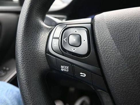 Used 2016 Toyota Camry LE image 20