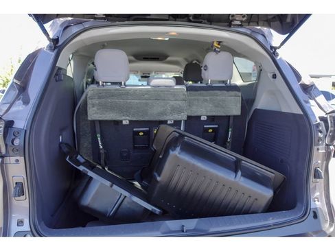 Certified 2021 Toyota Sienna LE FWD image 27