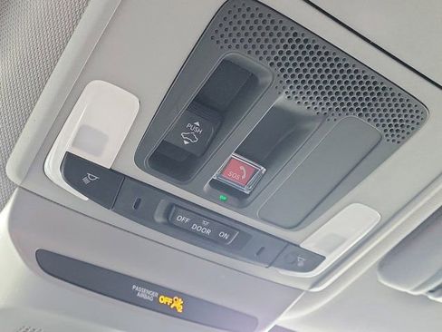 Certified 2025 Acura ADX FWD image 29