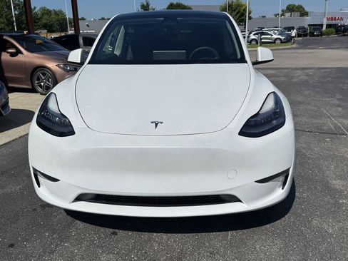Used 2023 Tesla Model Y Long Range AWD/4WD image 4