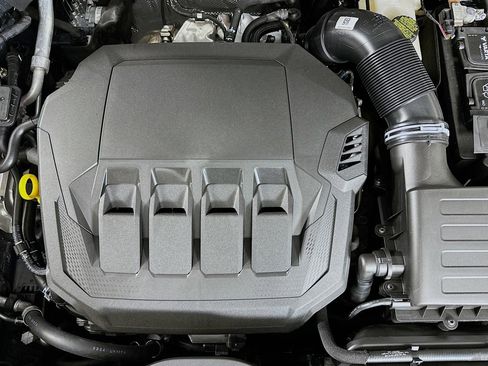 New 2025 Audi Q3 2.0T Premium image 12