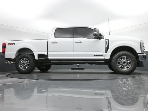 Used 2024 Ford F250 Lariat w/ FX4 Off-Road Package AWD/4WD image 15