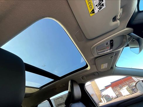 New 2026 Volvo XC40 B5 Core w/ Climate Package image 29