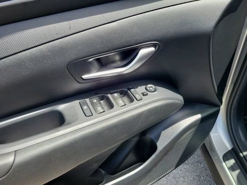 Certified 2024 Hyundai Tucson SEL FWD image 12