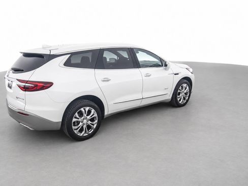 Used 2019 Buick Enclave Avenir w/ Avenir Technology Package AWD/4WD image 5