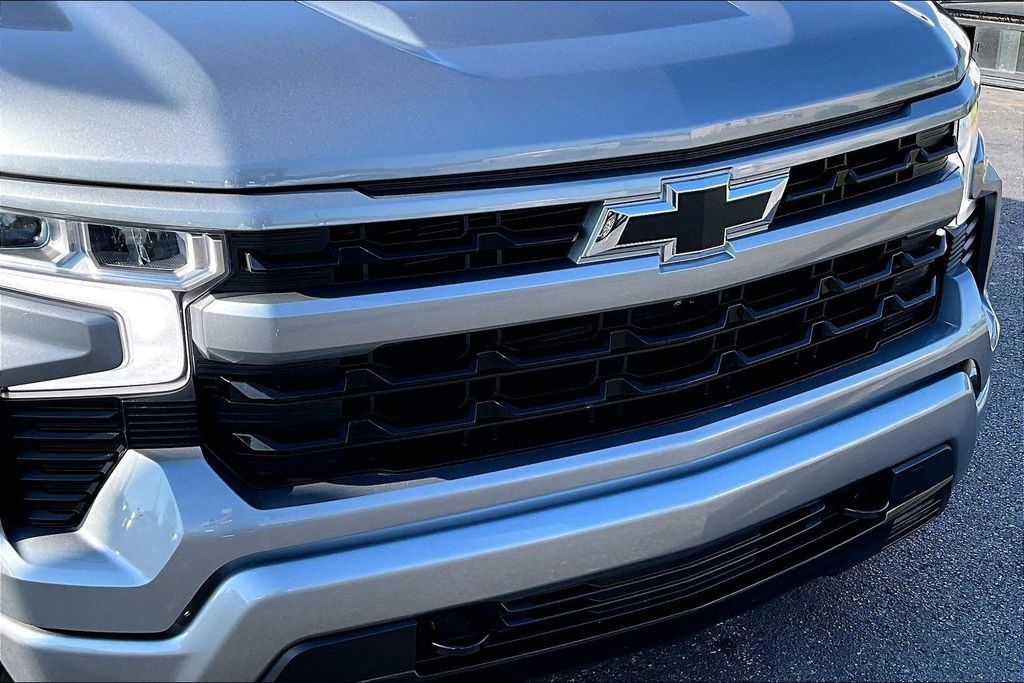 Used 2023 Chevrolet Silverado 1500 RST w/ Convenience Package II RWD image 34