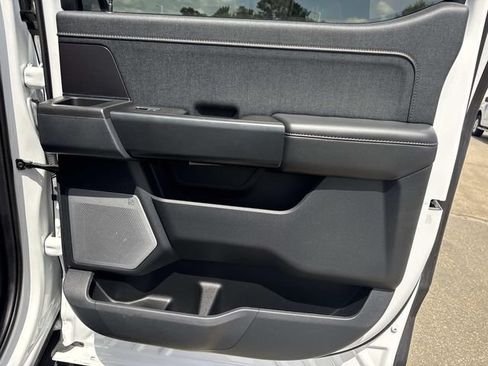 Used 2023 Ford F150 Raptor AWD/4WD image 17