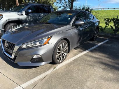 Used 2019 Nissan Altima 2.5 Platinum