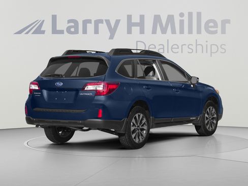 Used 2017 Subaru Outback 2.5i Limited AWD/4WD image 2