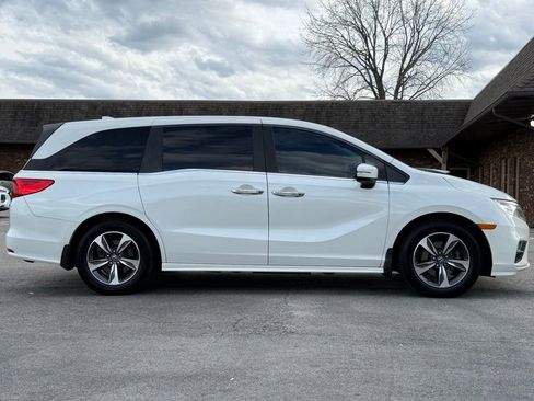 Used 2018 Honda Odyssey Touring image 6
