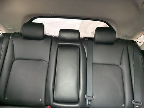 Used 2024 Honda Civic EX-L image 9