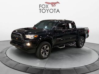 Used 2018 Toyota Tacoma TRD Sport AWD/4WD video 1