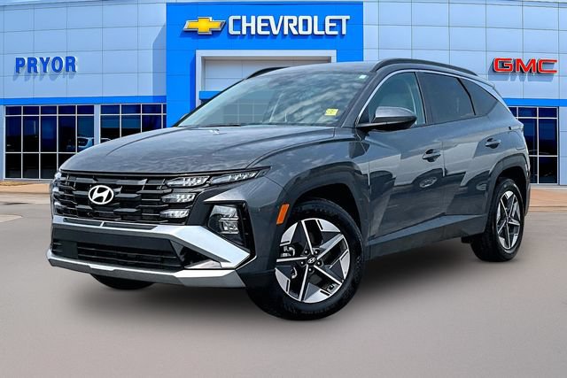 Used 2026 Hyundai Tucson SEL Plus AWD/4WD image 3