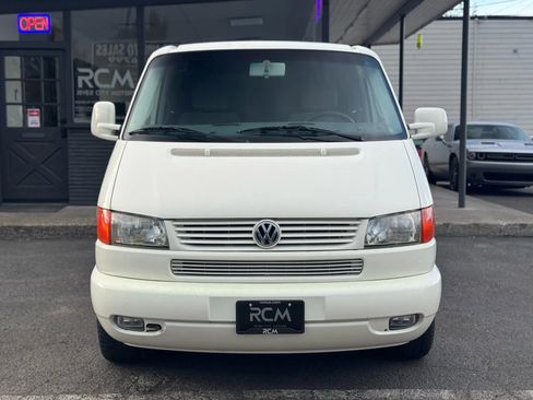 Used 2003 Volkswagen Eurovan MV image 2