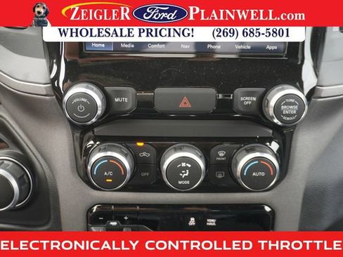 Used 2023 RAM 3500 Tradesman w/ Convenience Group image 19