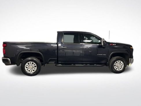 Used 2024 Chevrolet Silverado 2500 LTZ w/ LTZ Convenience Package image 7