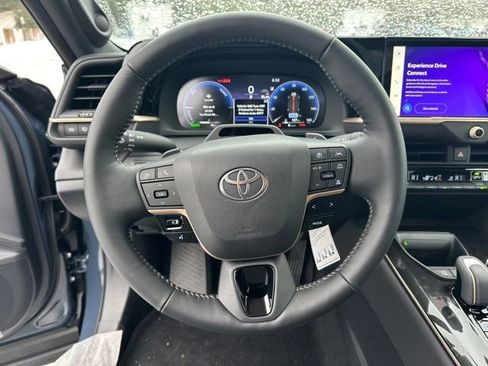 New 2026 Toyota Crown Signia Limited image 16