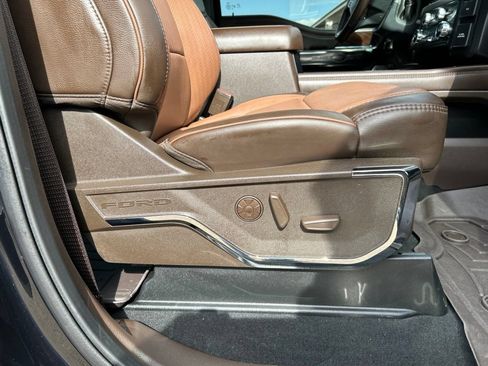 Used 2025 Ford F250 King Ranch w/ Chrome Package AWD/4WD image 50