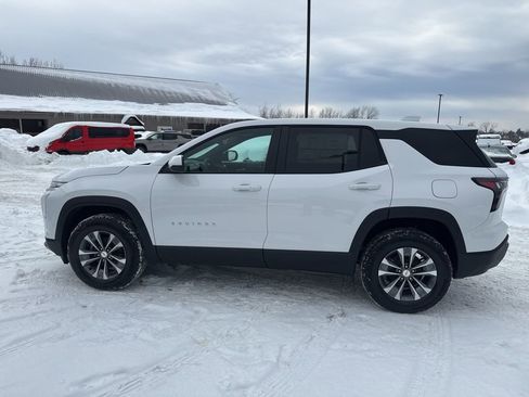 New 2026 Chevrolet Equinox LT image 5