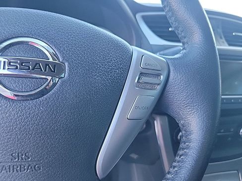 Used 2015 Nissan Sentra SR FWD image 25