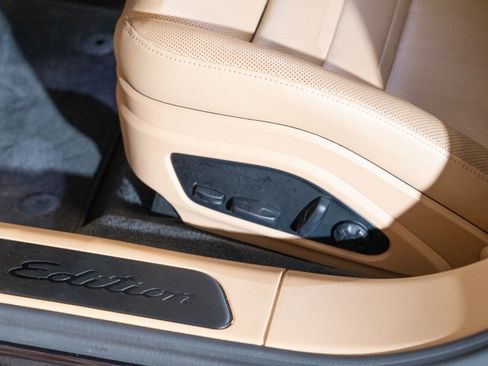 Certified 2023 Porsche Panamera Platinum Edition RWD image 12