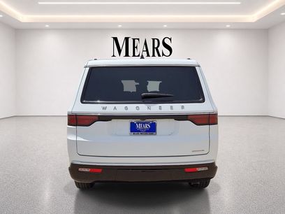 Used 2024 Jeep Wagoneer L Series II w/ Flexible Seating Group