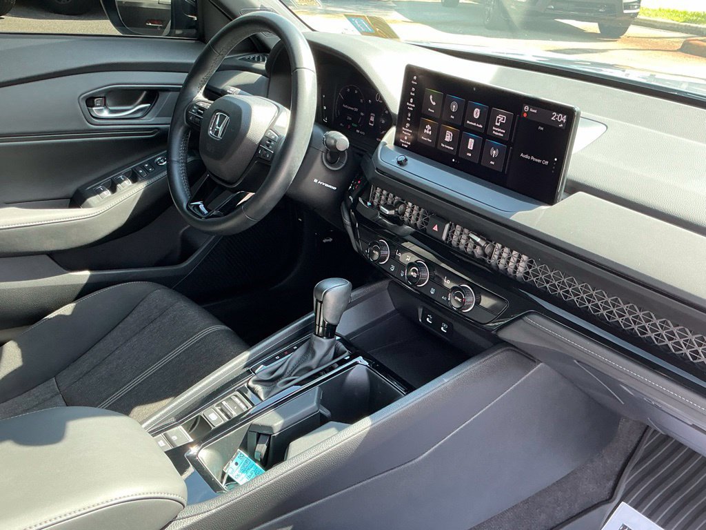 Used 2024 Honda Accord Sport image 15