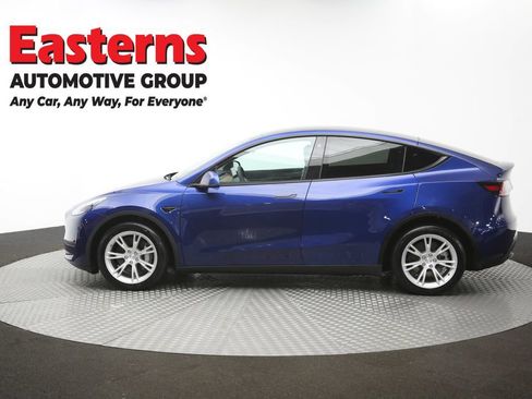 Used 2021 Tesla Model Y Long Range AWD/4WD image 56