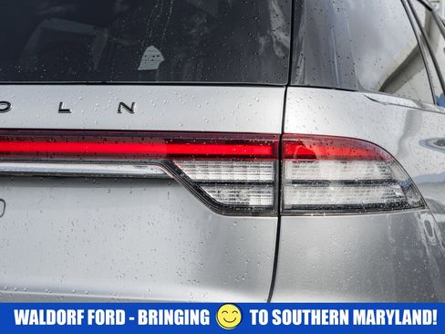 Used 2023 Lincoln Aviator Black Label Grand Touring image 6