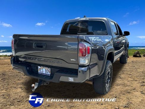 Used 2022 Toyota Tacoma SR5 RWD image 7