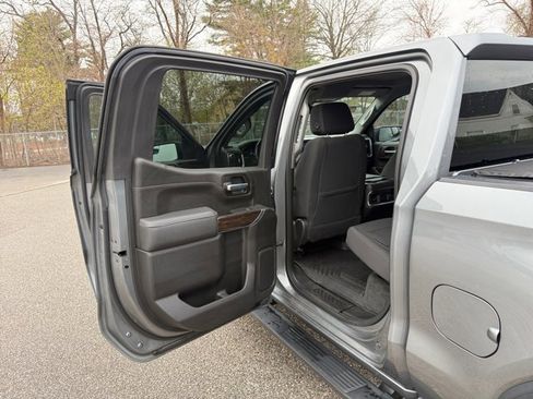 Used 2021 GMC Sierra 1500 Elevation w/ LPO, Elevation Black Package AWD/4WD image 24