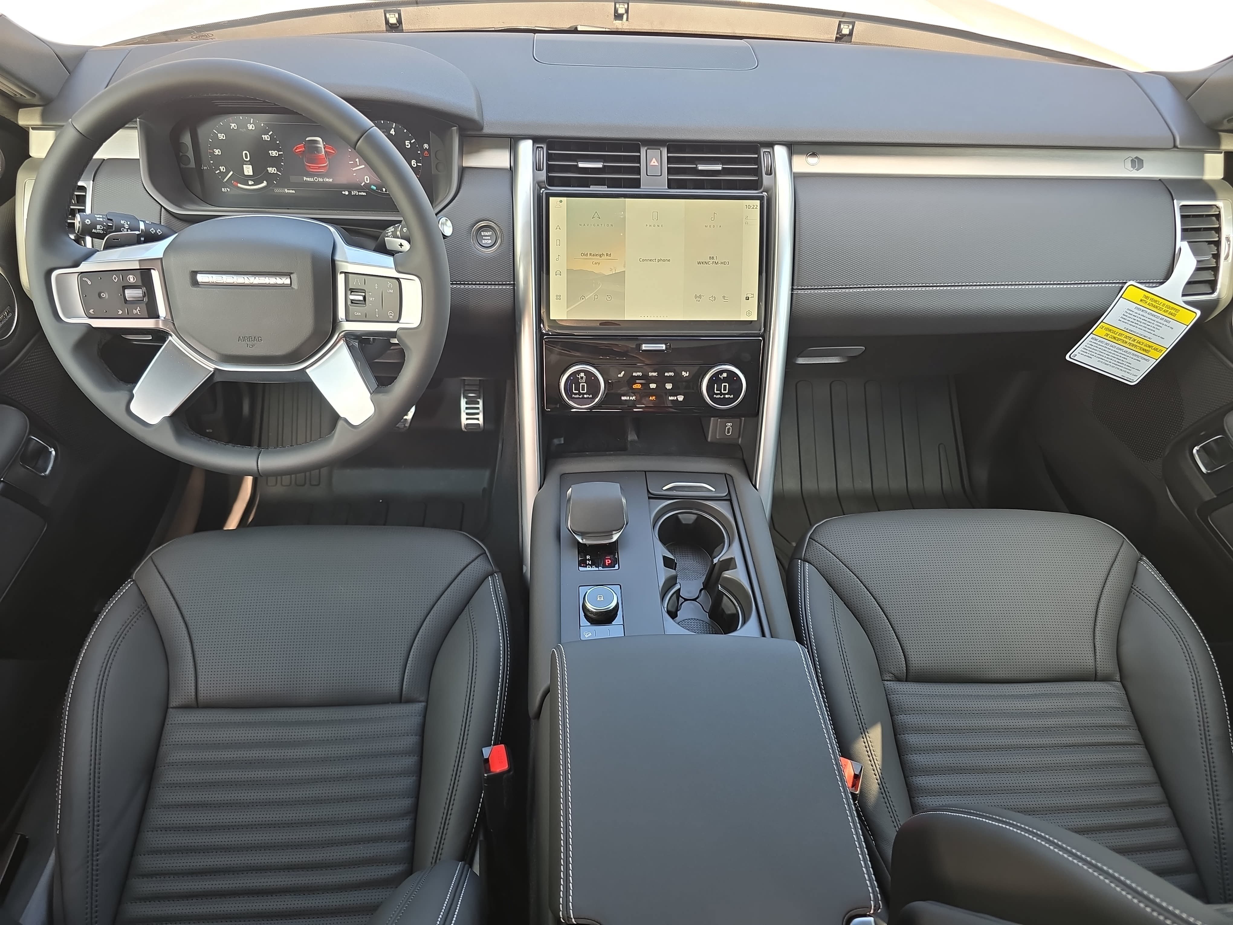 New 2026 Land Rover Discovery Limited Edition AWD/4WD image 9
