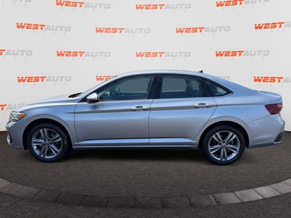 Used 2022 Volkswagen Jetta SE