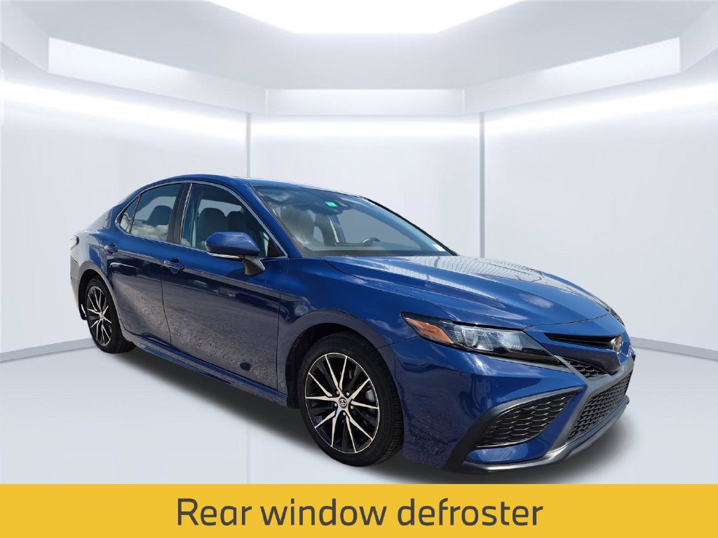 Used 2024 Toyota Camry SE FWD image 9