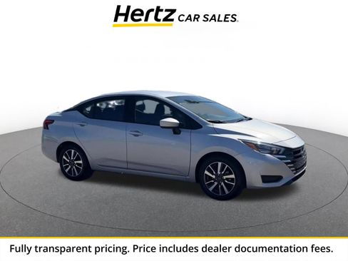 Used 2025 Nissan Versa SV FWD image 1