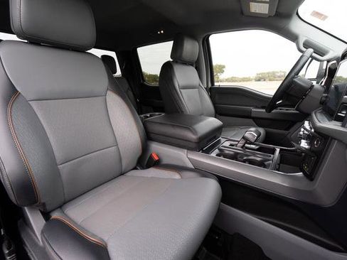 Used 2024 Ford F150 Lariat w/ Tow/Haul Package image 31