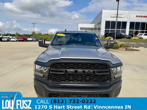 Used 2024 RAM 2500 Tradesman w/ Convenience Group AWD/4WD image 2