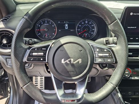 Used 2022 Kia Forte GT-Line FWD image 11