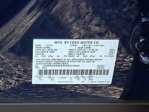 New 2025 Ford Explorer Base image 16