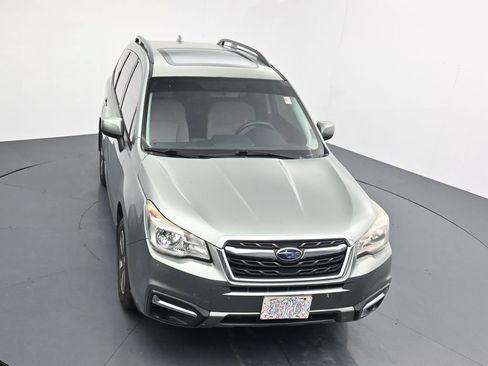 Used 2017 Subaru Forester 2.5i Premium w/ Protection Package #1 AWD/4WD image 10