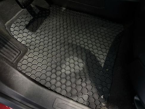 Certified 2022 GMC Acadia SLE w/ Driver Convenience Package image 34