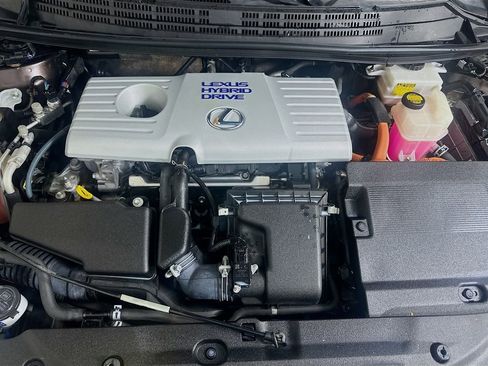 Used 2011 Lexus CT 200h image 30